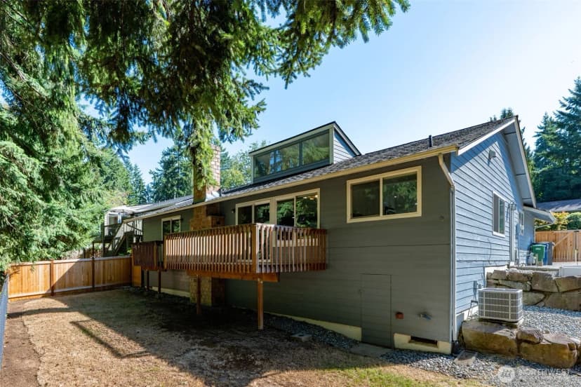 Property photo for 11624 Ne 145th Street, Kirkland photo 29