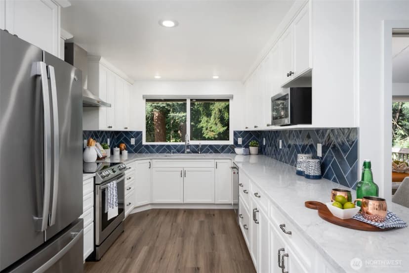 Property photo for 11624 Ne 145th Street, Kirkland photo 15