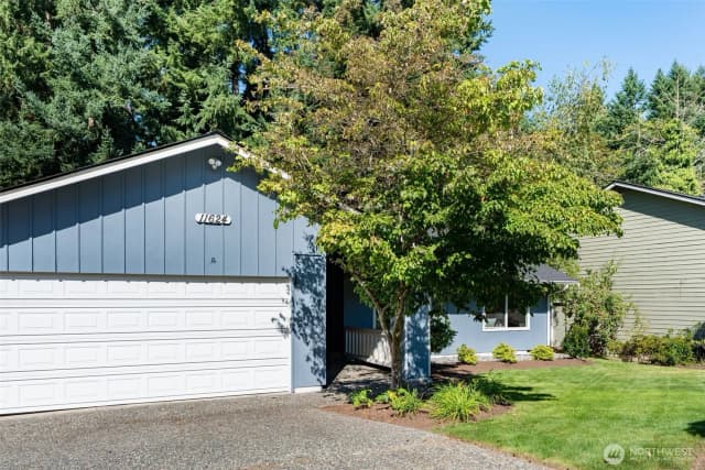 Property photo for 11624 Ne 145th Street, Kirkland photo 4