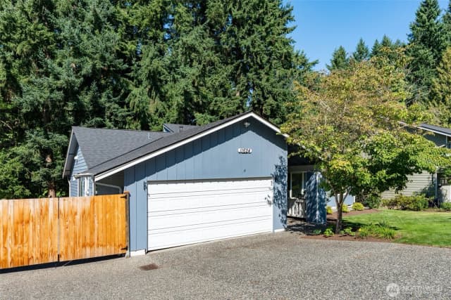 Property photo for 11624 Ne 145th Street, Kirkland photo 2