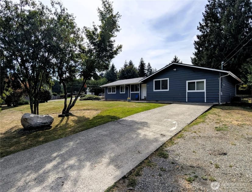 Property photo for 12318 81st Avenue E, Puyallup photo 2