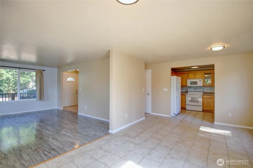 Property photo for 1292 Leahy Drive, Coupeville photo 9