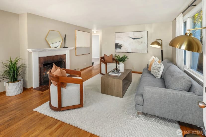 Property photo for 2015 N 143 Street, Seattle photo 3