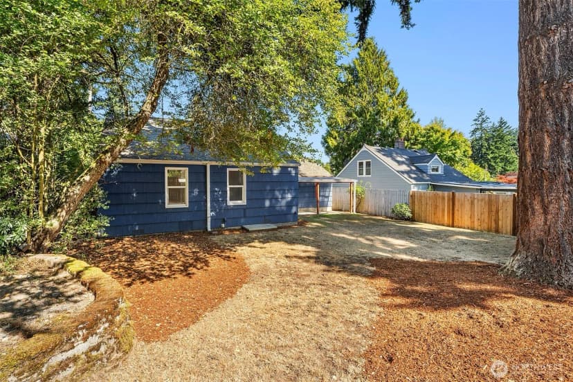 Property photo for 2015 N 143 Street, Seattle photo 23