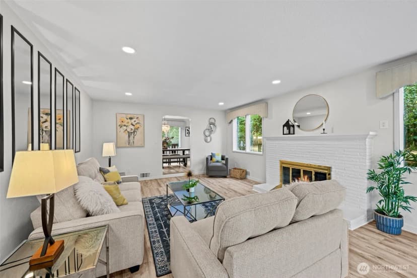 Property photo for 10828 Lake Steilacoom Drive Sw, Lakewood photo 10