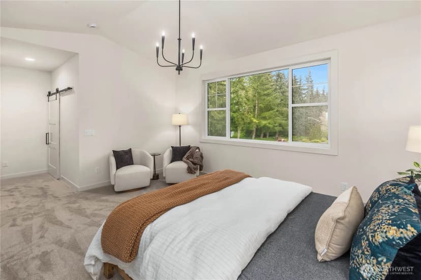 Property photo for 13104 Ne 103rd Place, Kirkland photo 23