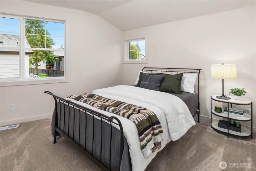 Property photo for 13104 Ne 103rd Place, Kirkland photo 21