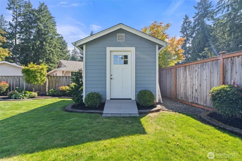 Property photo for 6714 Topaz Drive Sw, Lakewood photo 31