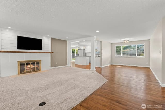 Property photo for 6714 Topaz Drive Sw, Lakewood photo 4