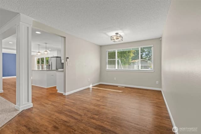 Property photo for 6714 Topaz Drive Sw, Lakewood photo 5