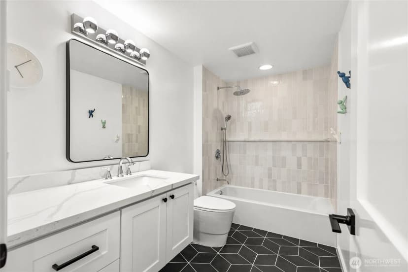 Property photo for 14113 Ne 61st Street, Redmond photo 26