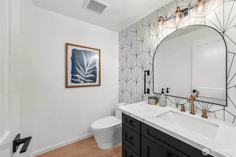 Property photo for 14113 Ne 61st Street, Redmond photo 16