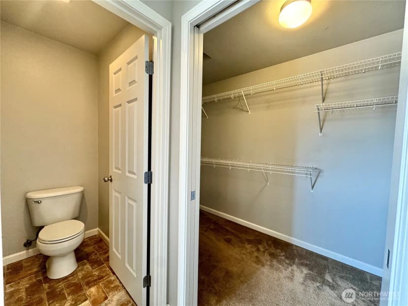 Property photo for 665 Blaine Court Ne, Renton photo 29