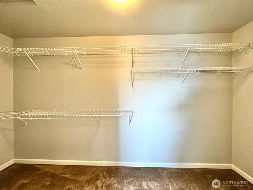 Property photo for 665 Blaine Court Ne, Renton photo 30