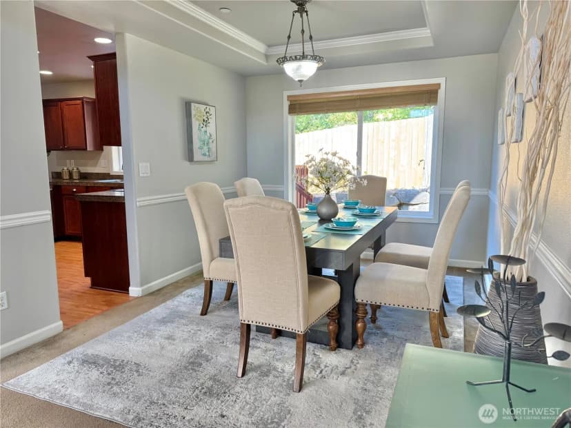 Property photo for 665 Blaine Court Ne, Renton photo 8