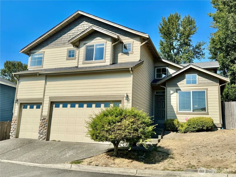 Property photo for 665 Blaine Court Ne, Renton photo 38