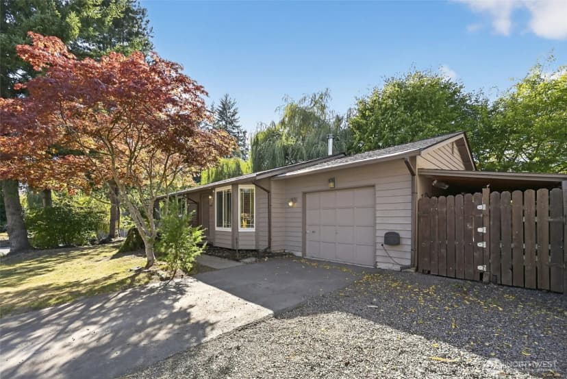 Property photo for 328 101st Ave Se, Lake Stevens photo 3