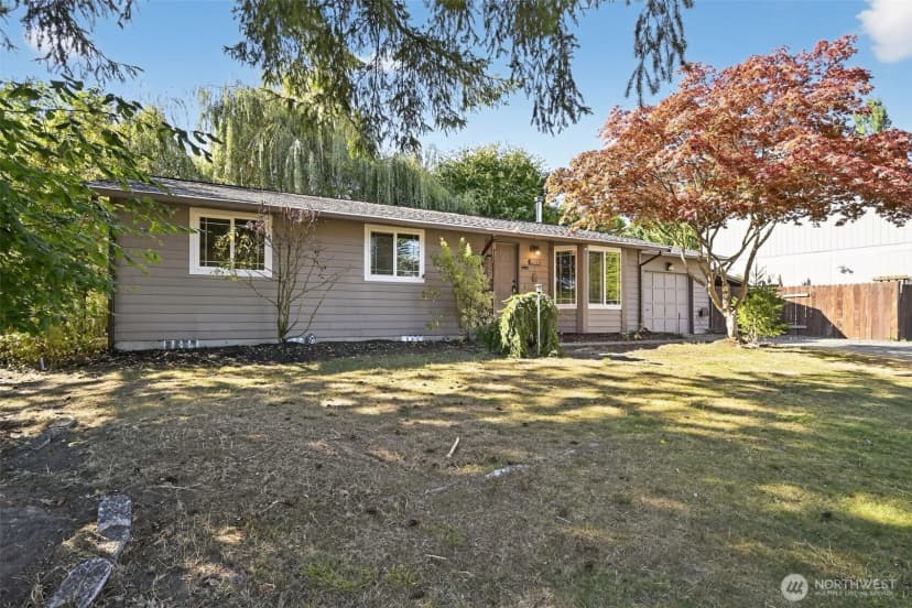 Property photo for 328 101st Ave Se, Lake Stevens photo 4