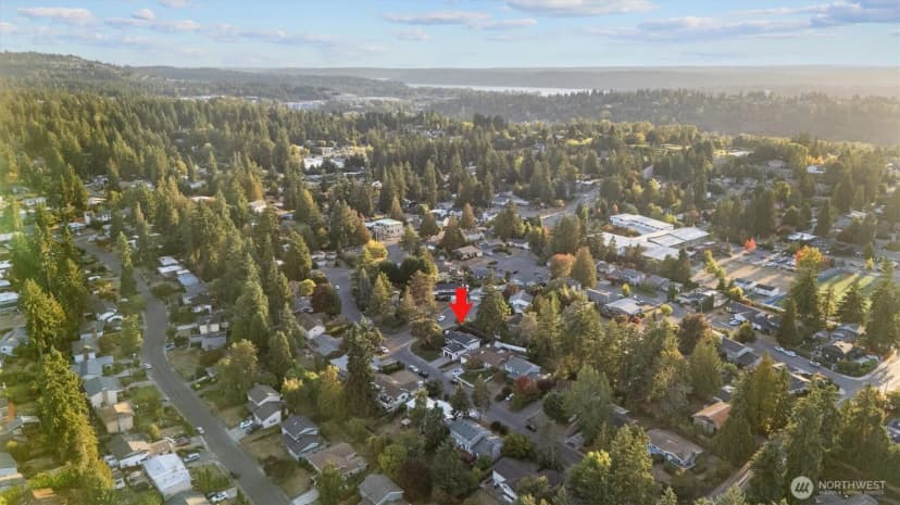 Property photo for 915 145th Place Se, Bellevue photo 37