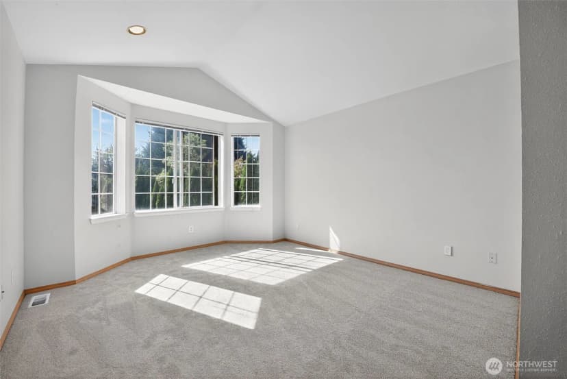 Property photo for 11730 Se 266th Place, Kent photo 18