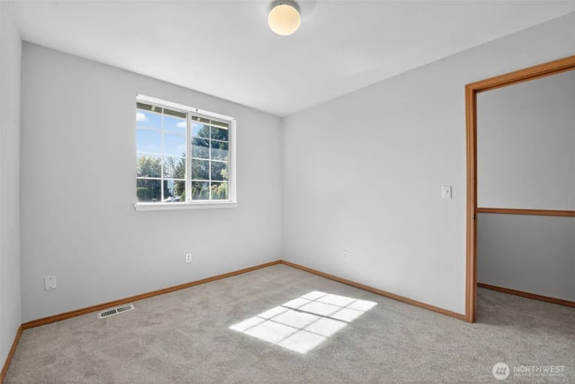 Property photo for 11730 Se 266th Place, Kent photo 28