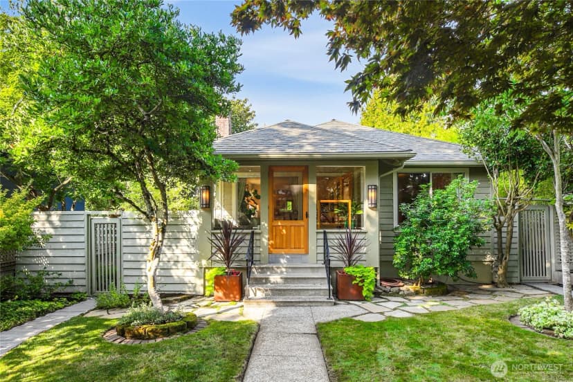 Property photo for 5435 45th Avenue Sw, Seattle