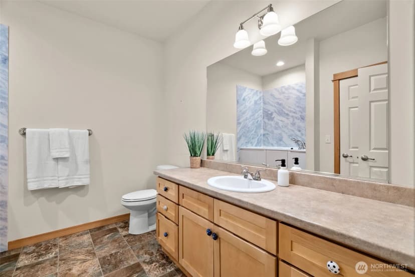 Property photo for 1711 Ne Outlook Lane, Poulsbo photo 14