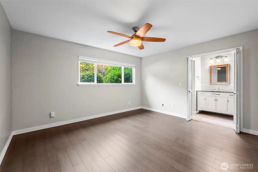 Property photo for 6709 76th Street W, Lakewood photo 25
