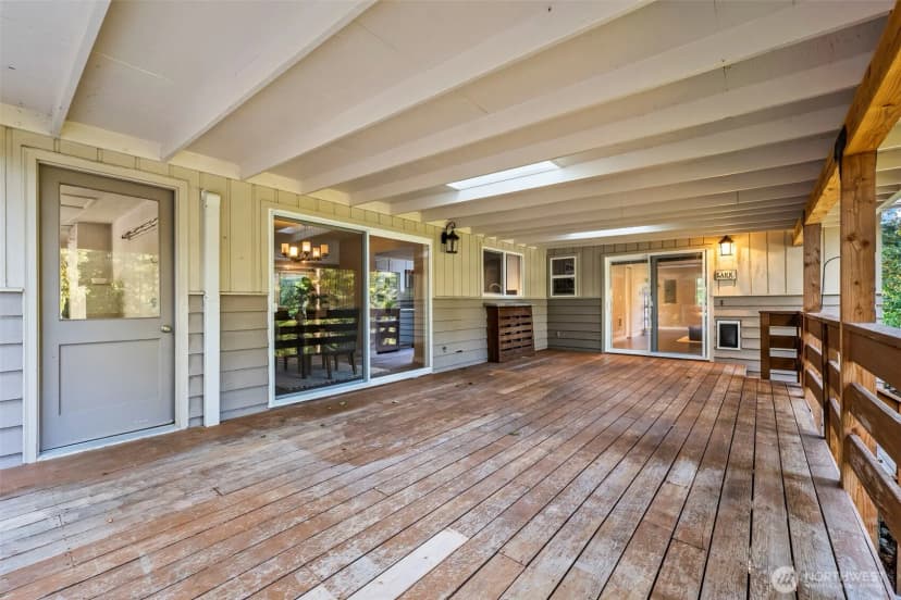 Property photo for 6709 76th Street W, Lakewood photo 36