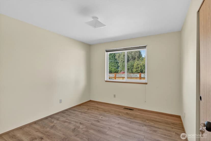 Property photo for 2612 W 2nd Street, Anacortes photo 24