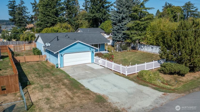 Property photo for 2612 W 2nd Street, Anacortes photo 36