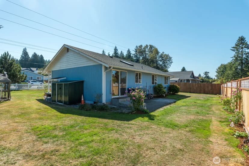 Property photo for 2612 W 2nd Street, Anacortes photo 33