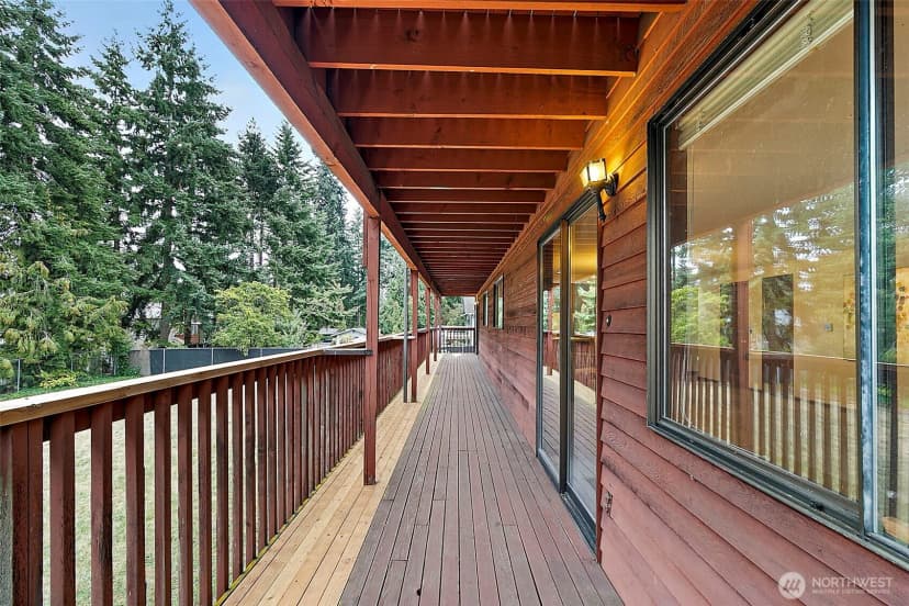 Property photo for 27110 46th Avenue S, Kent photo 23