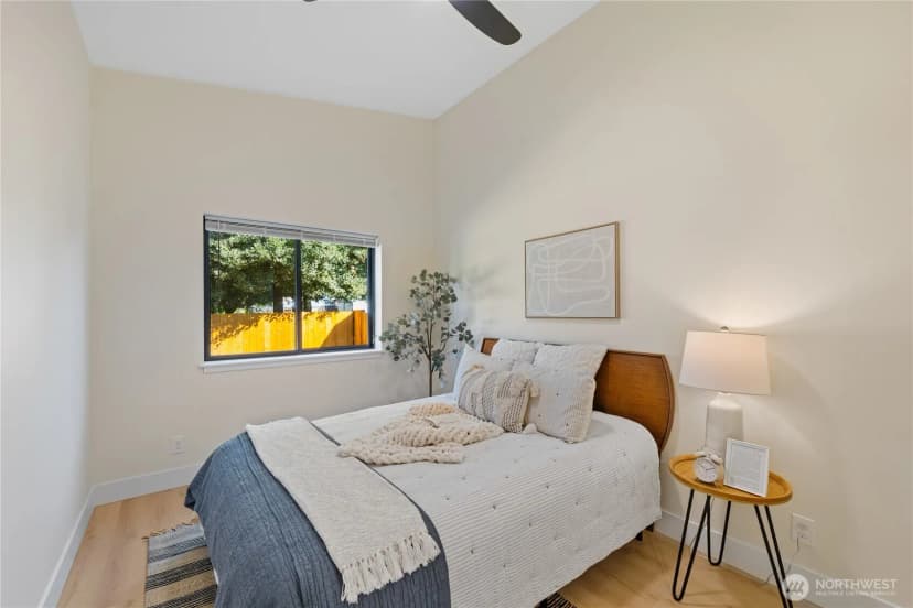 Property photo for 454 S Regent Street, Burlington photo 12