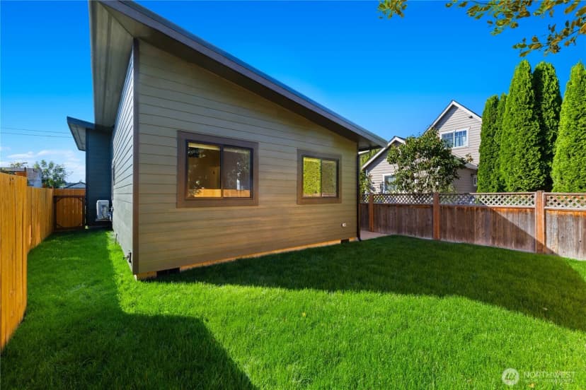Property photo for 454 S Regent Street, Burlington photo 34
