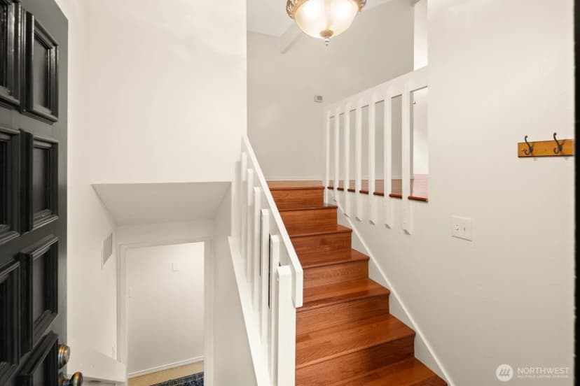 Property photo for 18221 Ne 189th Street, Woodinville photo 2