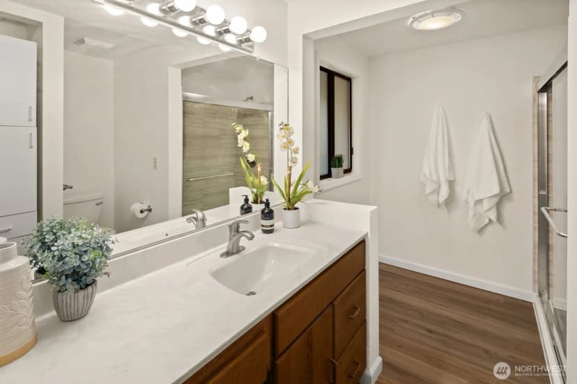 Property photo for 18221 Ne 189th Street, Woodinville photo 14