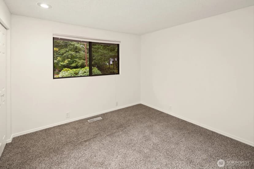 Property photo for 18221 Ne 189th Street, Woodinville photo 16