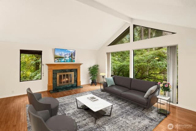 Property photo for 18221 Ne 189th Street, Woodinville photo 3
