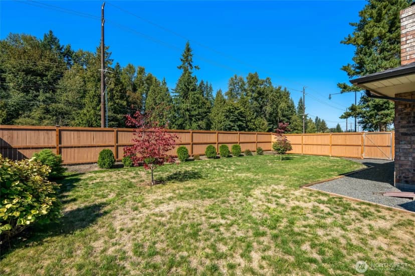 Property photo for 4306 109th Place Ne, Marysville photo 24