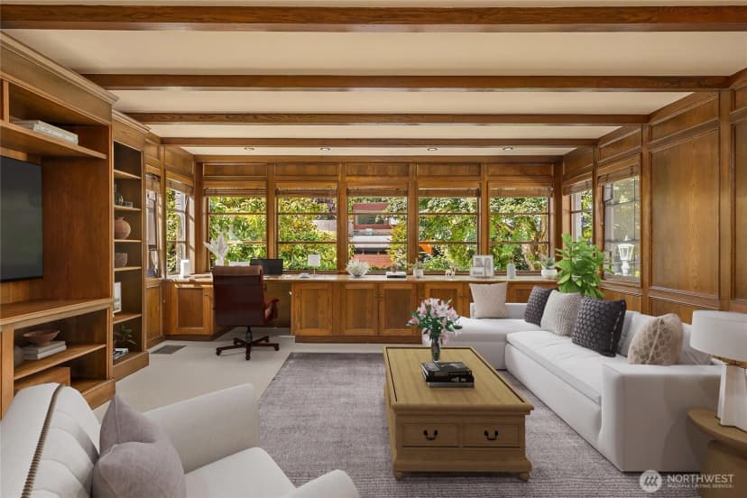 Property photo for 1960 Shenandoah Drive E, Seattle photo 25