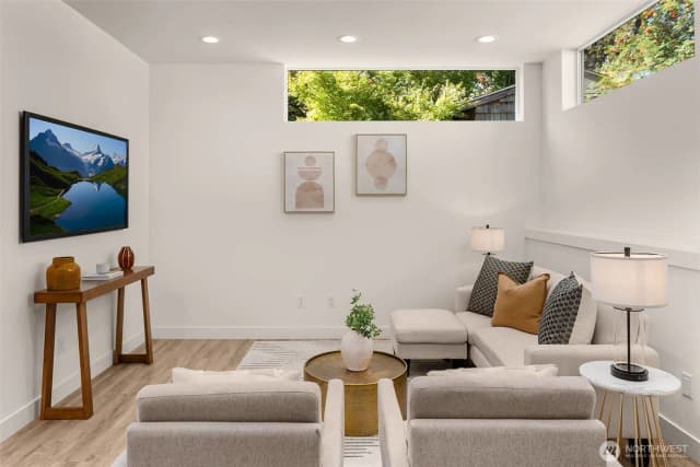 Property photo for 7337 21st Avenue Ne, Seattle photo 5