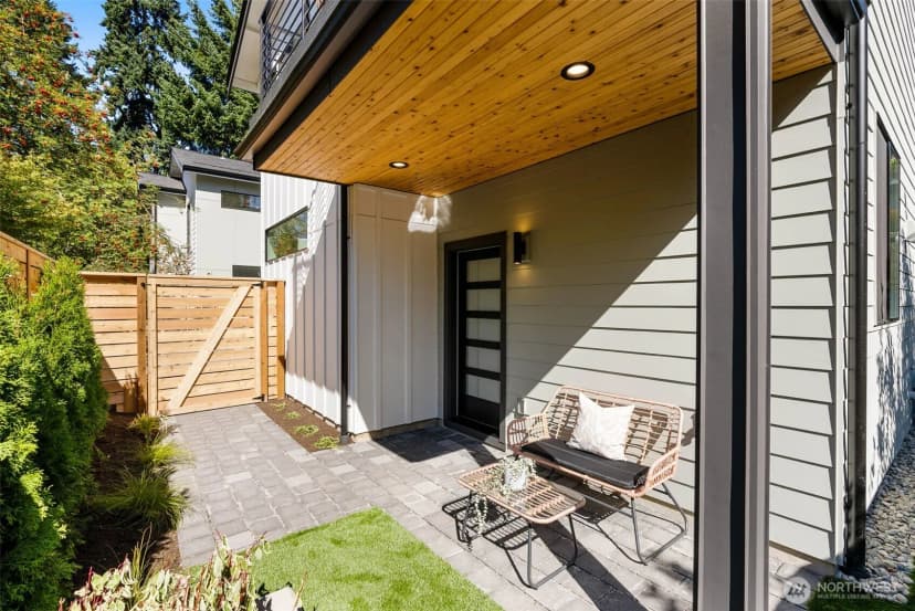 Property photo for 7337 21st Avenue Ne, Seattle photo 33