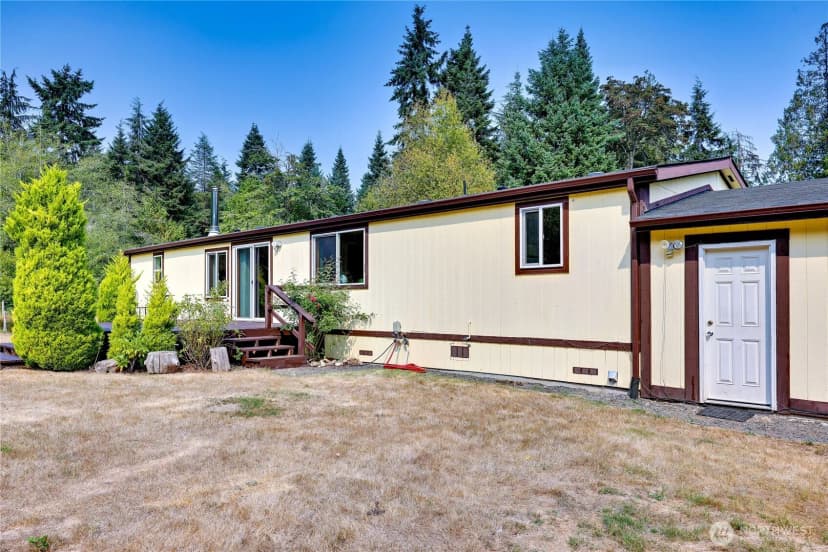 Property photo for 15035 Sunrise Drive Nw, Bainbridge Island photo 35