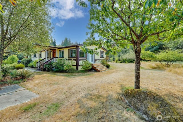 Property photo for 15035 Sunrise Drive Nw, Bainbridge Island