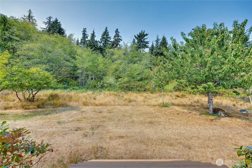 Property photo for 15035 Sunrise Drive Nw, Bainbridge Island photo 18