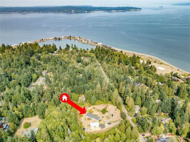 Property photo for 15035 Sunrise Drive Nw, Bainbridge Island photo 3