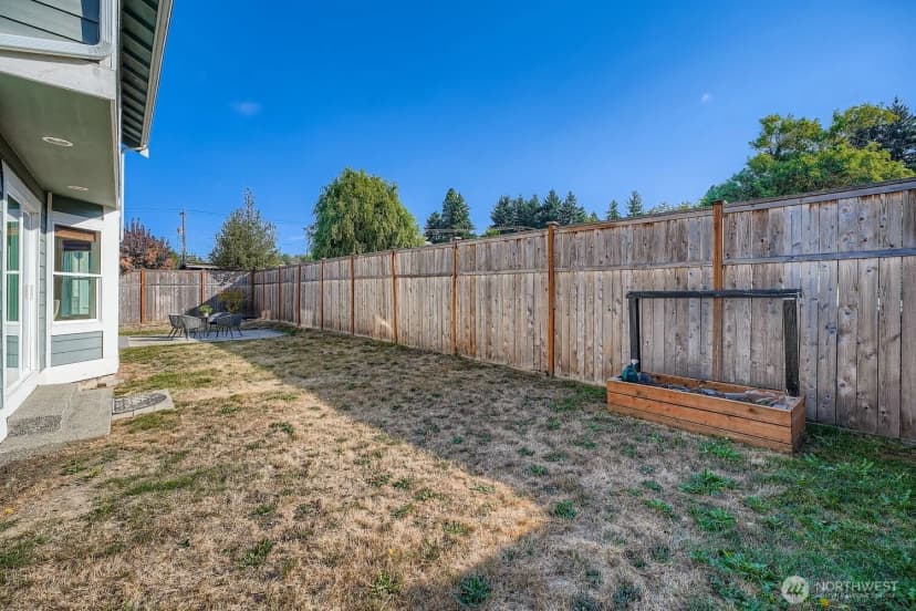 Property photo for 2233 Sw 104th Street, Seattle photo 27