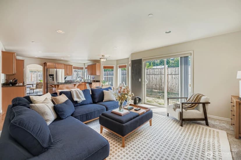 Property photo for 2233 Sw 104th Street, Seattle photo 14