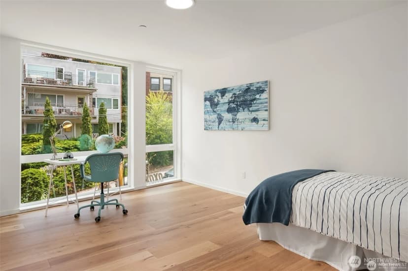Property photo for 631 13th Avenue E, Seattle photo 13